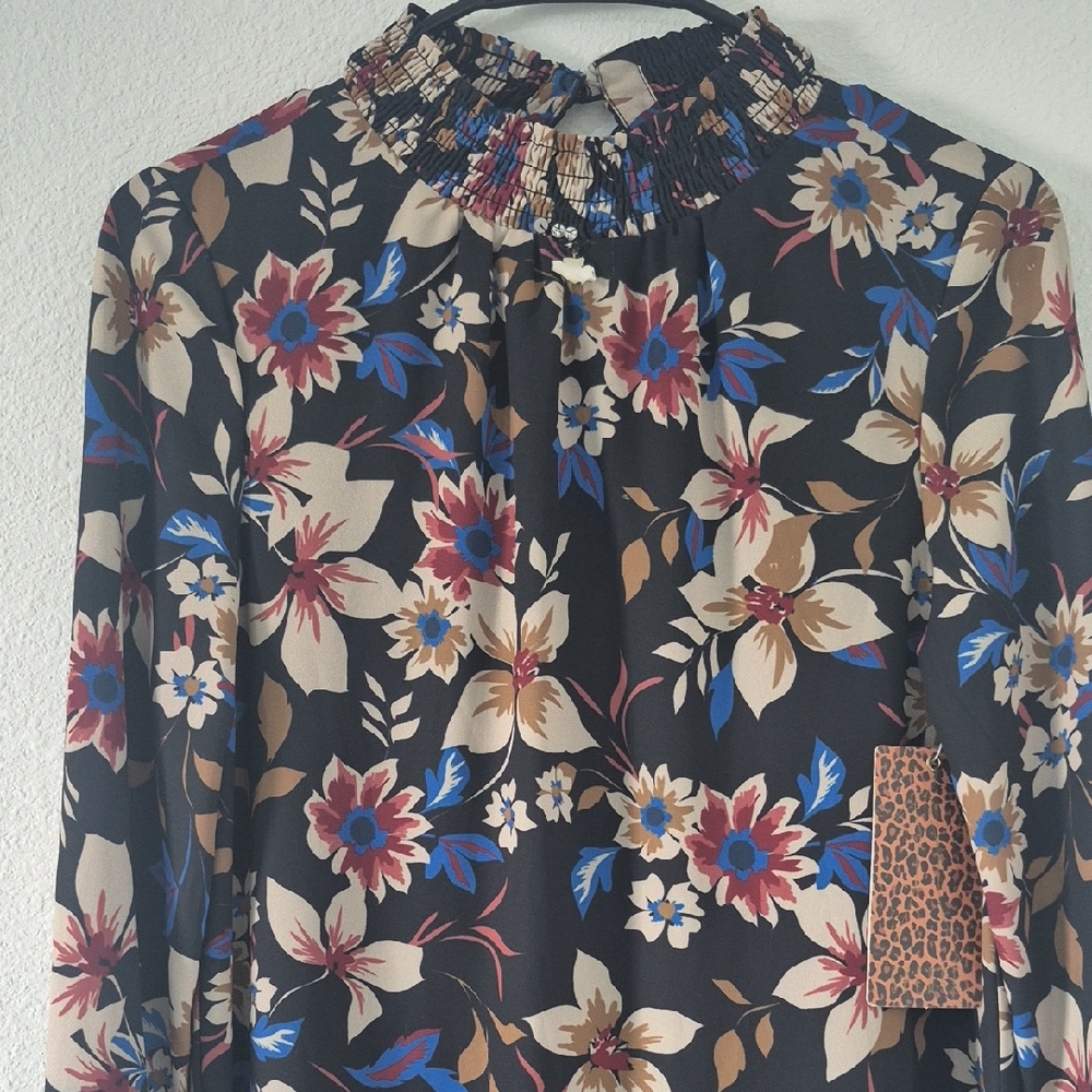 Spense Black Floral Women's Blouse